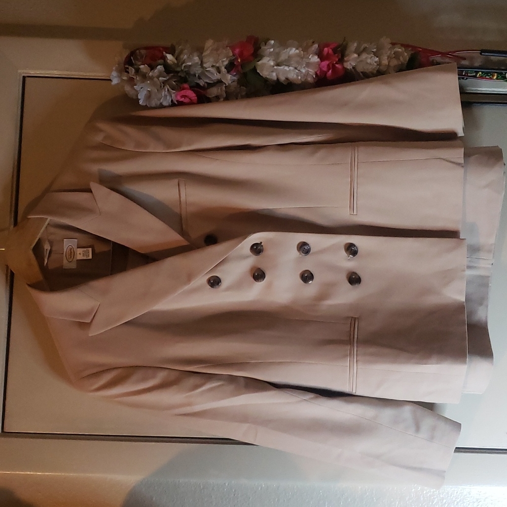 Talbots Cream skirt suit